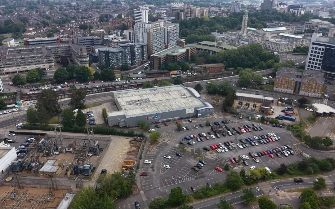 Demolition application submitted for former Toys R Us building